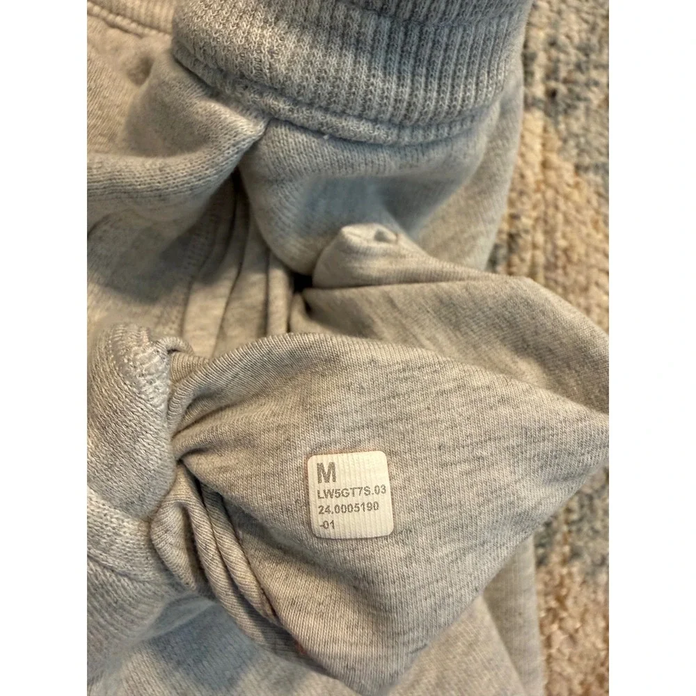 Lululemon Scuba Mid-Rise Wide-Leg‎ *Short Excellent Condition